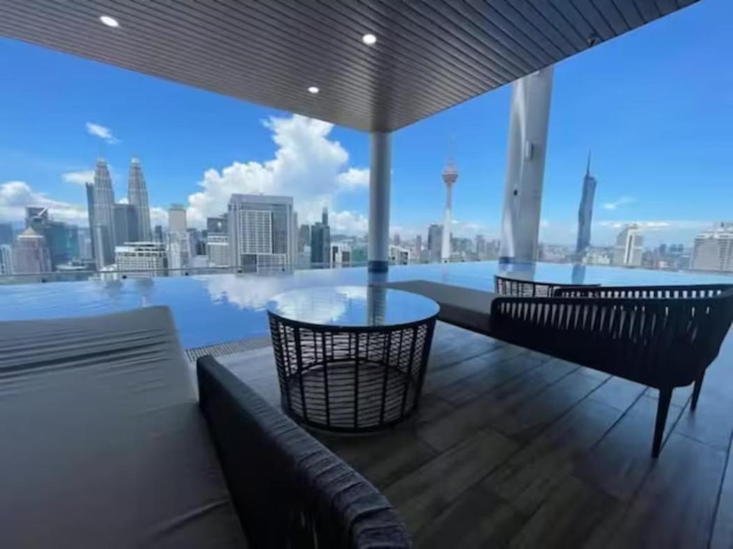 Maxhome At The Luxe By Infinitum Куала Лумпур Екстериор снимка
